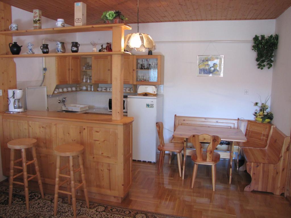 Schmidt Apartment Balatonfenyves Quarto foto